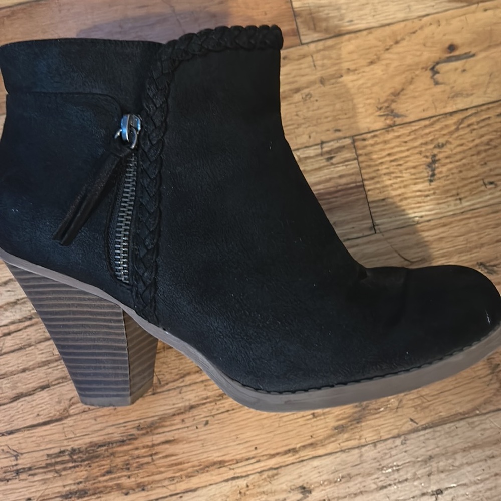 Black Torrid Boots Size 9 W